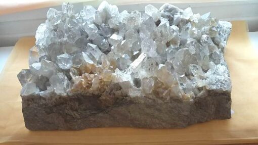 Schweizer Bergkristall Gruppe, gross ca. 48 cm x 28 cm x 14 cm - mit Video – Bild 2