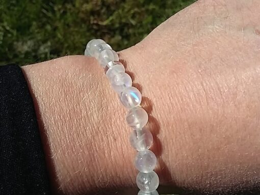 Armband/Armkette Mondstein weiss / Regenbogenmondstein mit viel Regenbogen, ca. 18-19 cm, 6 mm rund