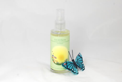 Geschenkset Bio Aromaspray (5 natürliche Sprays mit je einem Edelstein: GeborgenSein, GlücklichSein, LichtSein, KristallSein, BeflügeltSein) – Bild 3