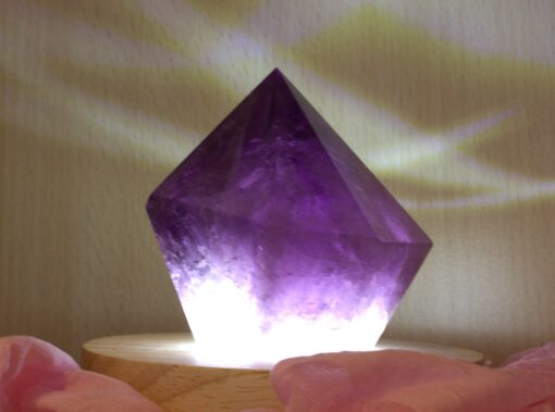 Amethyst Spitze (Brasilien) 7.5 cm x 7 cm