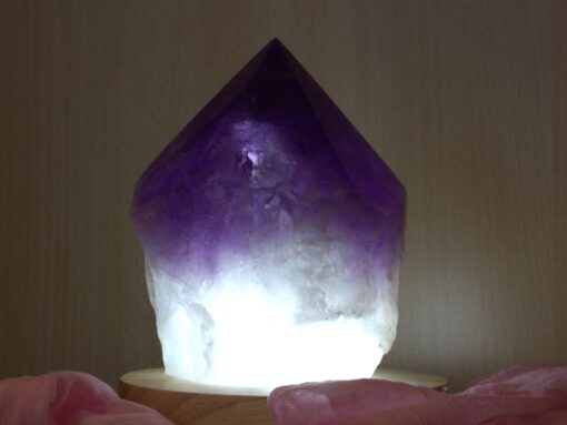 Amethyst Spitze (Brasilien) 9 cm x 10.5 cm